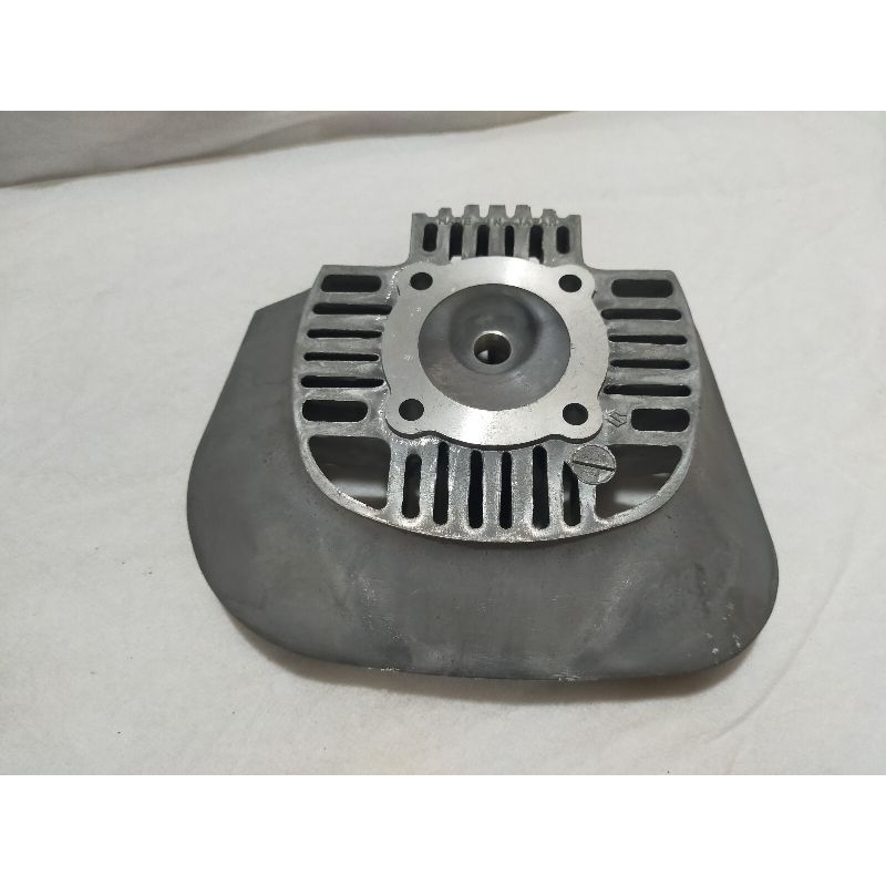 ซูซูกิ ฝาสูบ Suzuki F70 แท้ใหม่