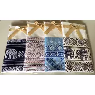 ของที่ระลึกงานเกษียน ของชำร่วยงานบวช งานแต่ง งานบุญ กระเป๋าผ้าต่่อผ้าไทยใบใหญ่ๆ (10*11.5 นิ้ว)