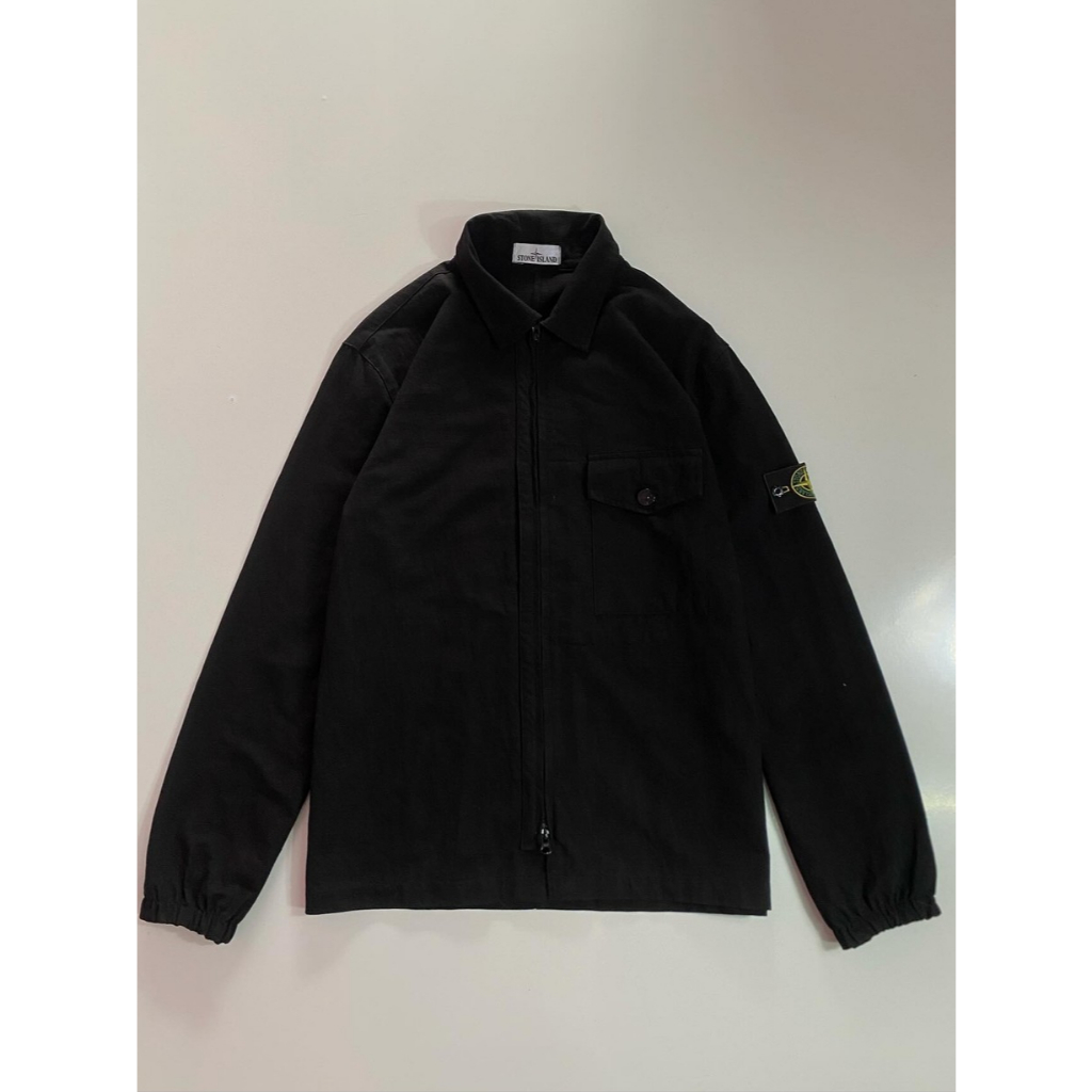 STONE ISLAND (ไม่แท้)