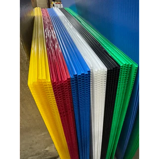 ฟิวเจอร์บอร์ด ขนาด 49x65 / 65x120ซม. รุ่นหนา 5 มิล Future Board พลาสติก แผ่นลูกฟูก พีพีบอร์ด ฟิวเจอบอด US.Station