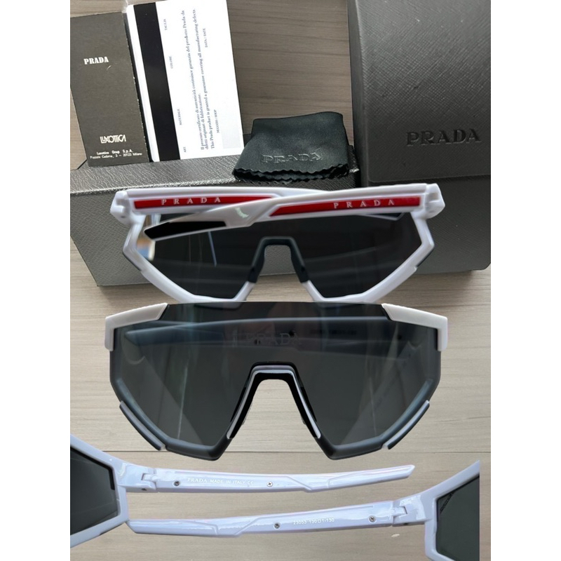 แว่นตาเป็นเลนส์กระจกใส่ขับรถไม่ปวดตาสินค้าขายดีลดราคาพิเศษสนใจสั่งได้ค่ะได้รับสินค้าไม่เกินสามวันค่ะ