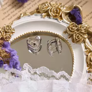 earika.earrings - victorian double heart hoop ต่างหูห่วงหัวใจ วัสดุสแตนเลส (stainless steel) เหมาะสำหรับคนแพ้ง่าย