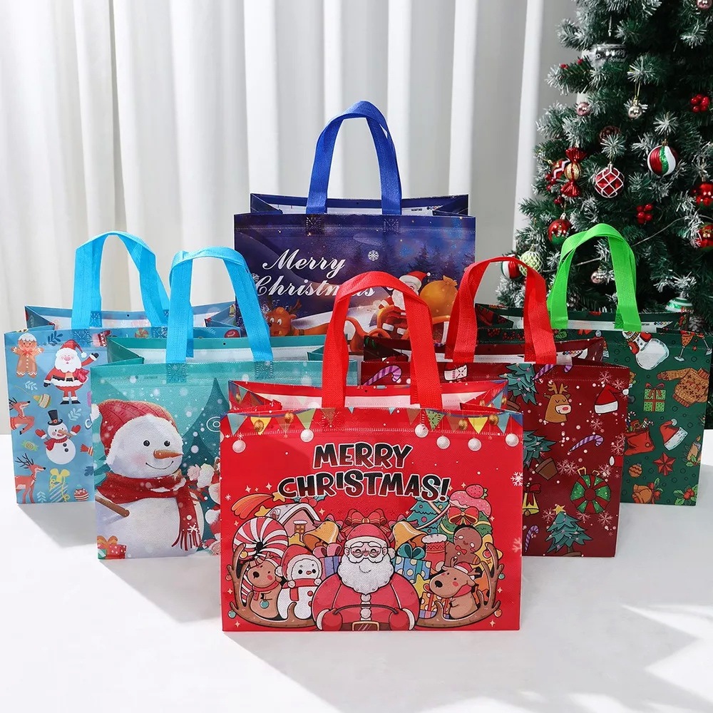 ส่งไวจาก กทม. ถุงของขวัญ 6 แบบ ขนาดใหญ่ สำหรับเทศกาล คริสต์มาส และ ปีใหม่ / Christmas Gift Bag Big Size