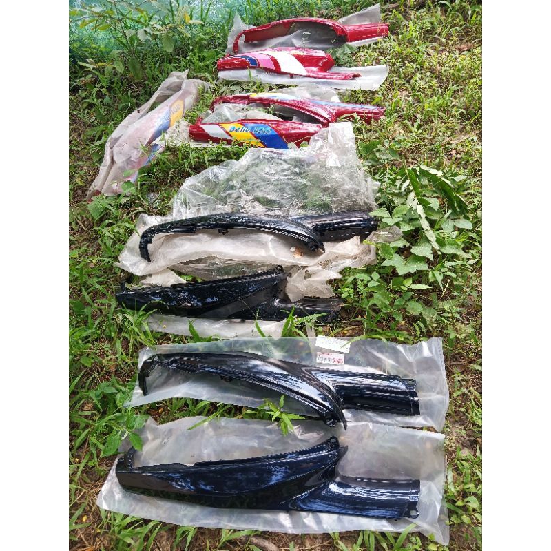 ชุดสีy100 ฝาครอบข้างตัวยาวรุ่นy100 ,เบล100,เบลอาร์ Yamaha Belle