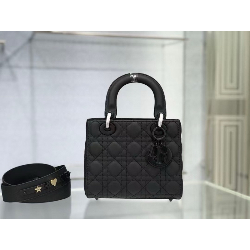 Dior Small Lady DIOR My ABCDIOR Bag(Ori)เทพ 📌size 20x17x8 cm.