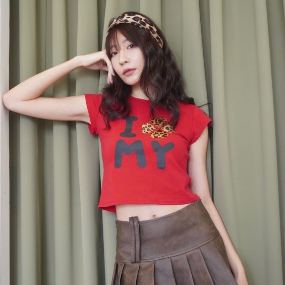 JARINYA Baby Tee (S-M) เสื้อยืดคอกลมเบบี้ทีแขนสั้น ทรงสวยเข้ารูป เนื้อผ้ายืดเกรดดี ผ้านุ่มใส่สบาย - รูปที่ 7