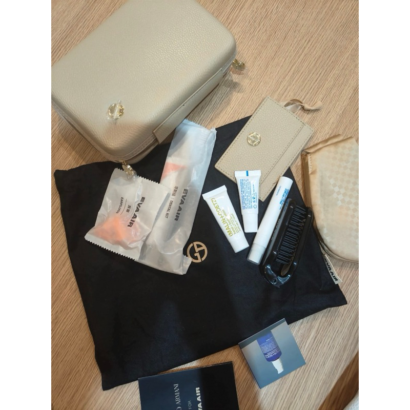 Giorgio armani x eva air travel amenity kit business class