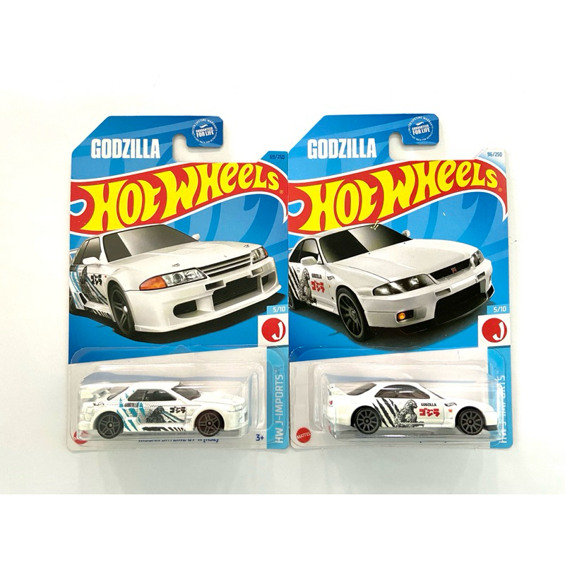 NISSAN SKYLINE GT-R(BCNR33) NISSAN SKYLINE GT-R(R32) สินค้าแพคอเมริกา รถมีพร้อมส่ง