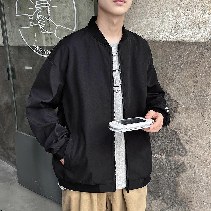 🔥COD🔥 แจ็คเก็ตใหม่ล่าสุดเสื้อแจ็คเก็ตผ้าร่ม กันฝน กันน้ำ ถอดหมวกได้ กระเป๋ามีซิป เสื้อแจ็คเก็ตผู้ชายสไตล์แฟชั่น