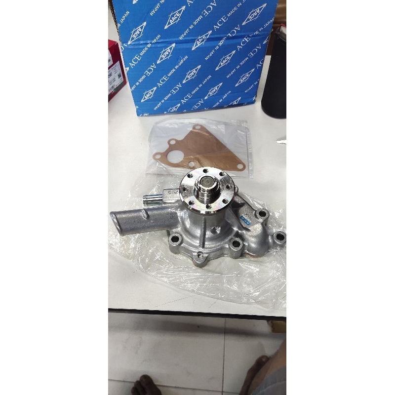 ปั้มน้ำ ISUZU KBZ 2200 (Made in Japan)