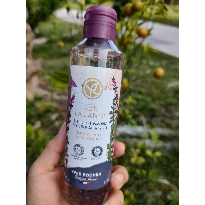 Yves Rocher Sur La Lane Purfume shower gel 200ml เจลอาบน้ำน้ำหอม
