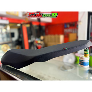 เบาะxmaxทรงปาดเรียบด้ายสีดำปี2023-2024 ใช้ฟองน้ำเกรดดี ไม่ยุ…