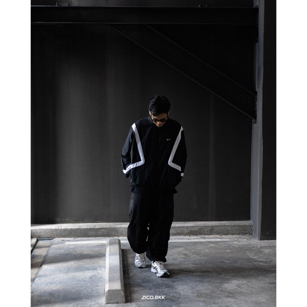Nk Icon Men's Woven Jacket (FZ0249-010)