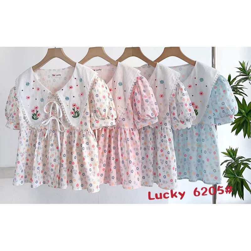 I Lucky เสื้อคอบัว แขนสั้น ผ้าพิมพ์ลายดอกไม้ ปักดอกไม้ตรงปก ผูกโบว์ ลายน่ารักหวานๆ พาสเทล