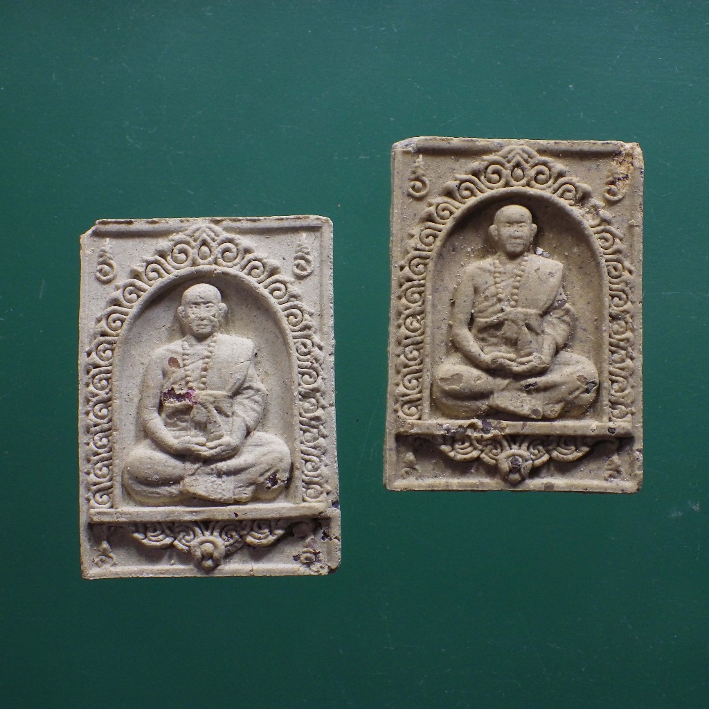 ถูกๆ....2 องค์.....พระผงรูปเหมือนฝังทับทิม ครูบาบุญชุ่ม ปี 2561.....กพ1AA