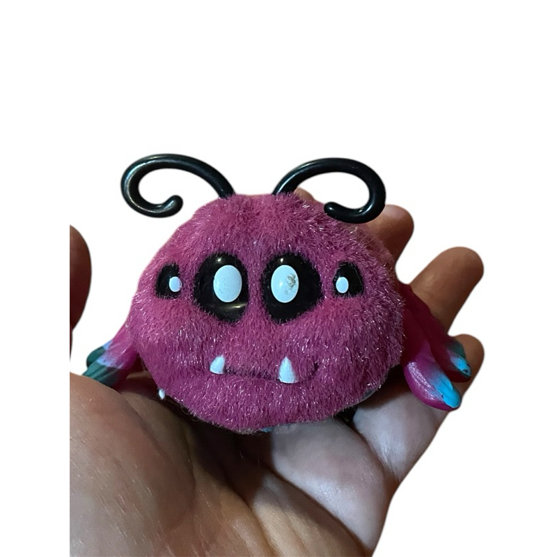 Yellies! Fuzzbo; Voice-Activated Spider Pet