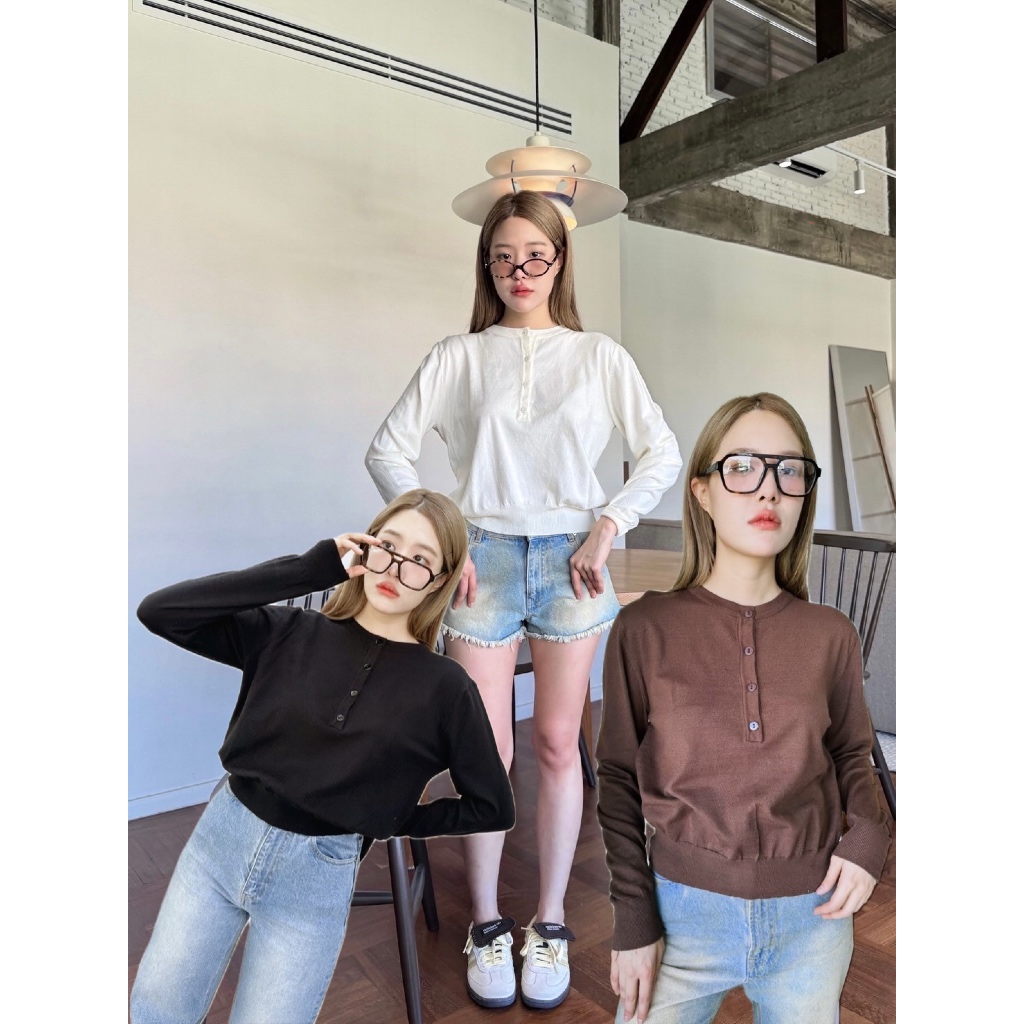 Basic knit top เสื้อนิตคอกลมแขนยาวกระดุมครึ่งตัว ทรงเกาหลีสุดๆ จั๊มปลายแขนและเอว งานทออย่างดี พลาดไม่ได้จริงๆ