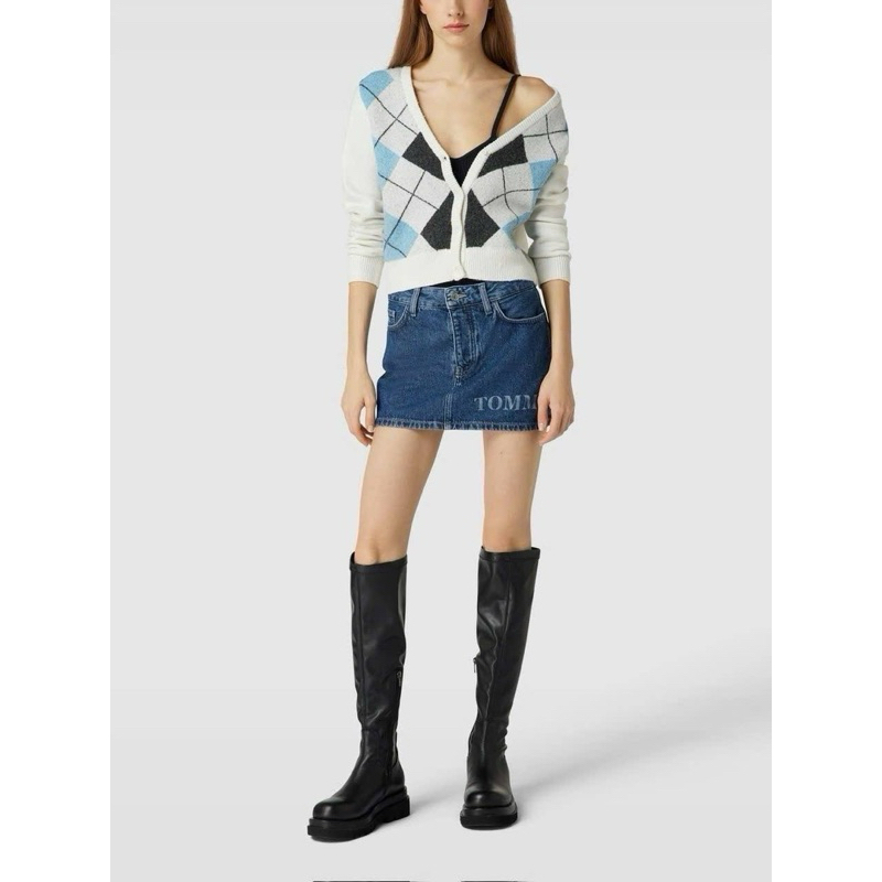 Tommy Jeans midi Skirt กางเกงยีนส์กระโปรง ด้านในเป็นกางเกง