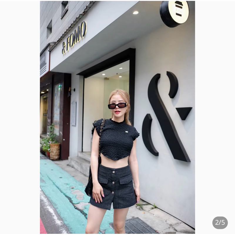 ส่งต่อ เพเนโลเป้ Penelope YUYEE MANDARIN TOP(Black) AND SKIRT-JEAN (BLUE)‼️