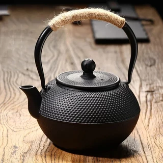 Kettle 900 ml ญี่ปุ่นสไตล์กาน้ำเหล็กหล่อกาน้ำชา + Infuser/กรองกาน้ำชา