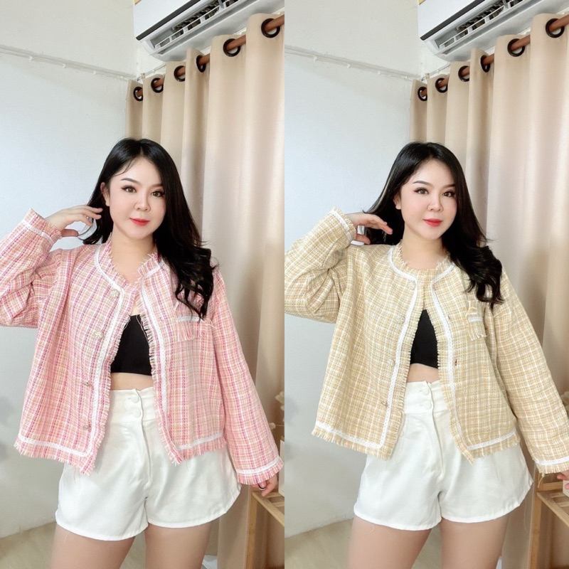 เสื้อแขนยาวผ้าทวิสแต่งลูกไม้ใส่เป็นเสื้อคลุมหรือ ใส่ติดกระดุมได้ รอบอก 38-48 นิ้ว