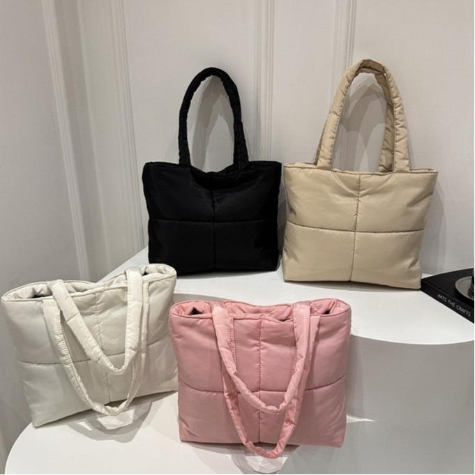 BAG-WW กระเป๋าสะพายข้าง สีพาสเทล นุ่มนิ่ม จุของได้เยอะ กระเป๋าก้อนเมฆ ทรงหมอนสีพื้นนิ่มมาก