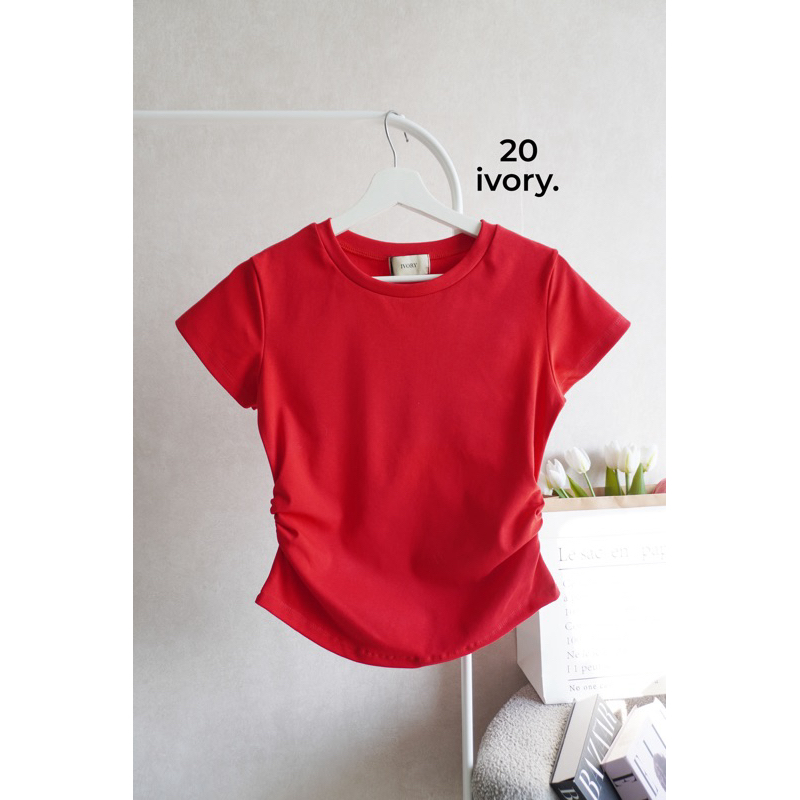 20 NEW ป้ายIVORY เสื้อยืด ยูนิโคล่ ดีเทลหยุมข้าง ใส่เข้ารูป เนื้อผ้านิ่ม ใส่สบาย คอกลม