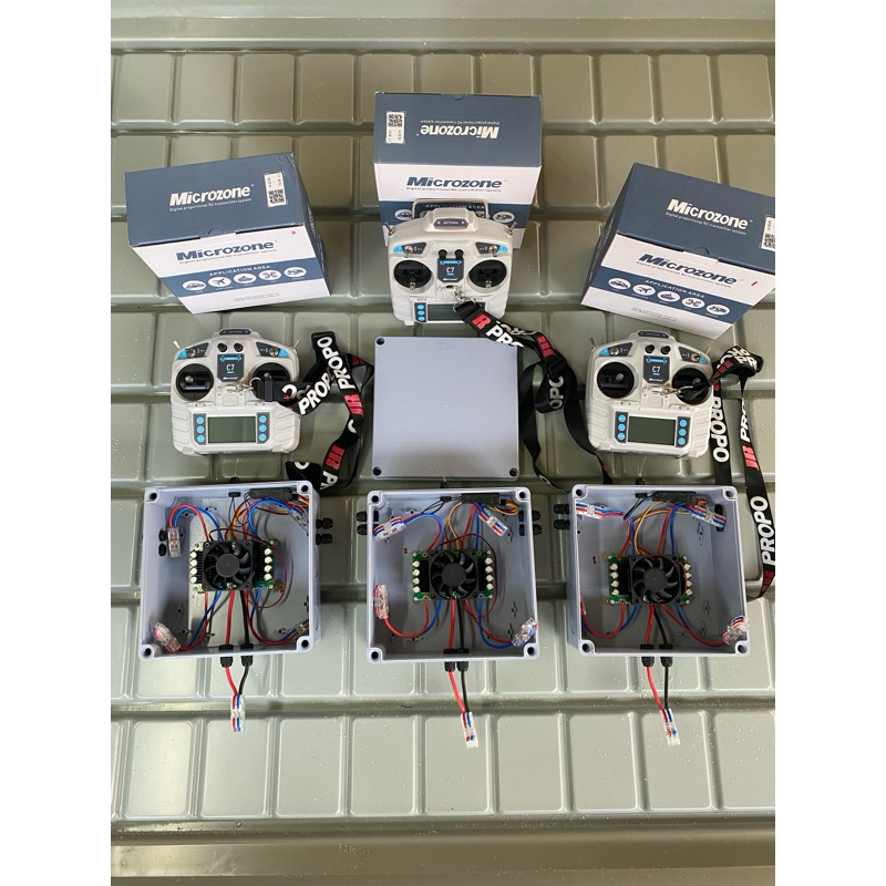 รีโมท2มือ+กล่องควบคุมDC12-24V250-350วัตต์4ตัวรถตัดหญ้าบังคับวิทยุ