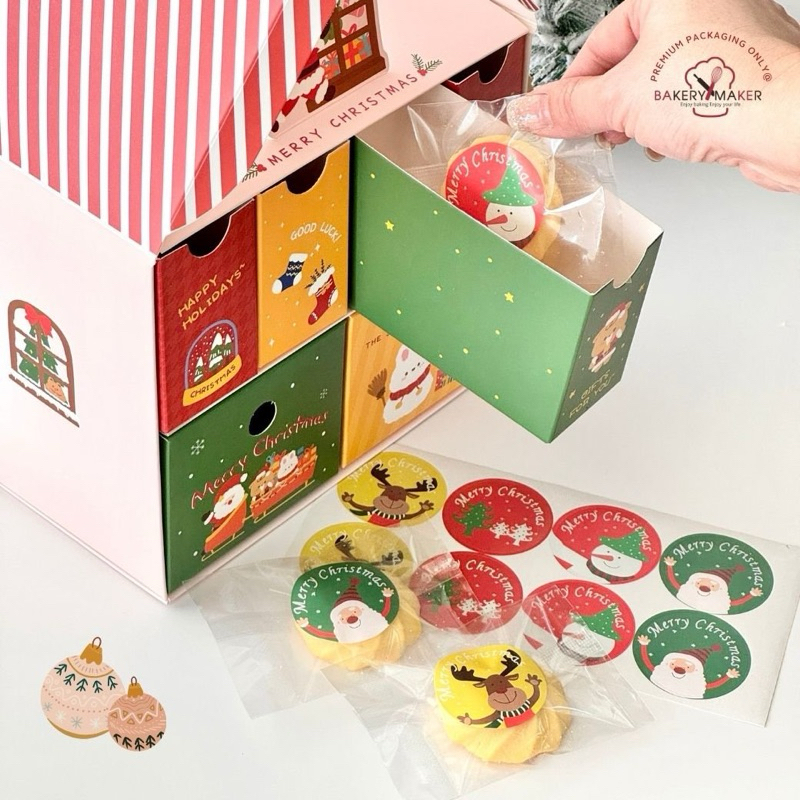 สติกเกอร์ X'mas คละ4แบบ แพค 32 ดวง / Sticker คริสต์มาส Christmas สติ๊กเกอร์ตกแต่ง ปีใหม่ ของขวัญ santa Tree Snowman sock