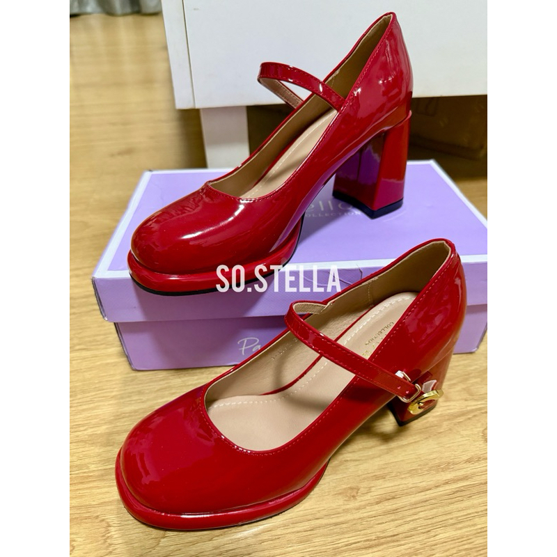 รองเท้าแมรี่เจนสีแดงส้นสูง 3 นิ้ว จากร้าน Mellow Co.