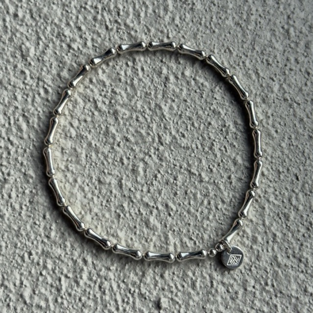 Marbella.bkk กำไลข้อมือ สร้อยข้อมือ เงินแท้ แบบโซ่ กระดูก ยืดได้ รุ่น Bone Bracelet lite