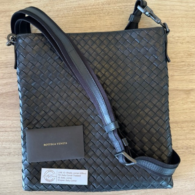 กระเป๋าสะพาย Bottega Veneta มือสอง ผู้ชาย รุ่นใหม่ ของแท้ 100%