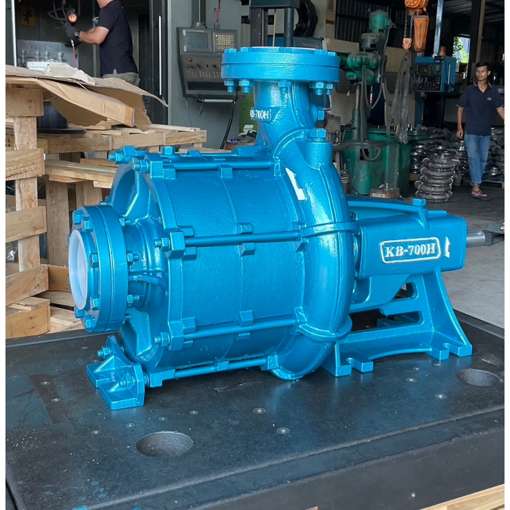 ปั๊มน้ำ KOBOTA KB-700H ปั๊มแรงดันสูง 3 ใบพัด 4" x 4" By JUNERY
