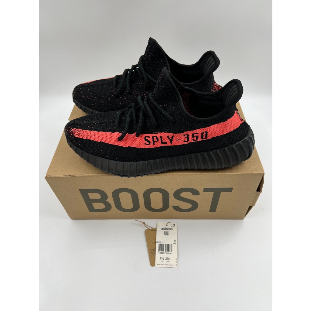 รองเท้า Used like new Adidas Yeezy Boost 350 V2 BY9612