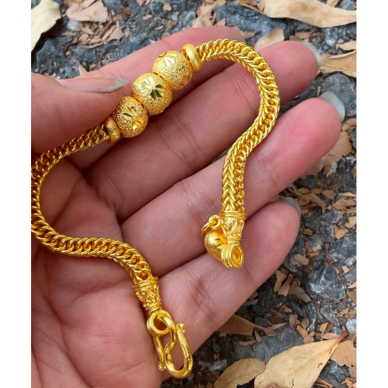 สร้อยข้อมือเบ้นซถักทองหุ้มลูกคิด3ใบงานสวยฟรีกล่องตะขอ