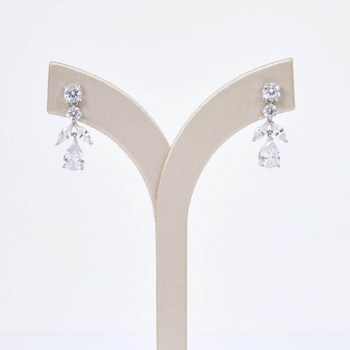 kind jewelry ต่างหูbride time