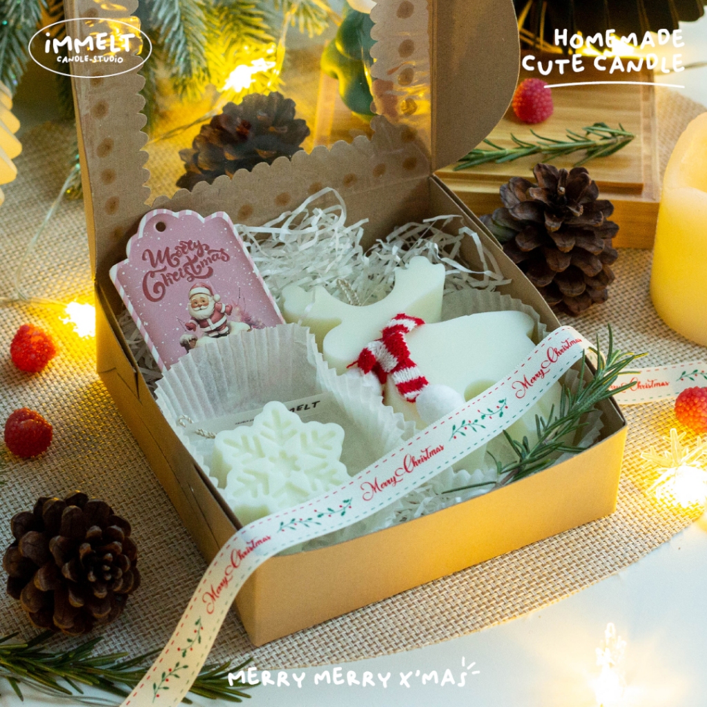 [พร้อมส่ง] เซ็ทเทียน Merry Christmas สุดน่ารัก ใน 1 เซ็ท มี 2 ชิ้น ของขวัญ ของแต่งบ้าน พร็อพถ่ายรูป เทียนน่ารัก