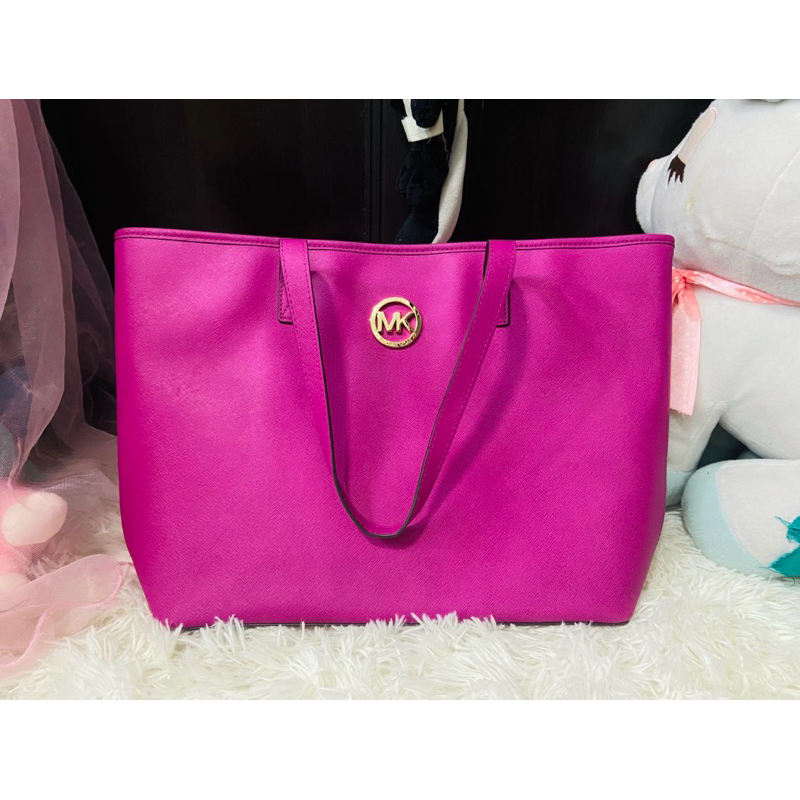 กระเป๋าช้อปปิ้ง MK มือสอง