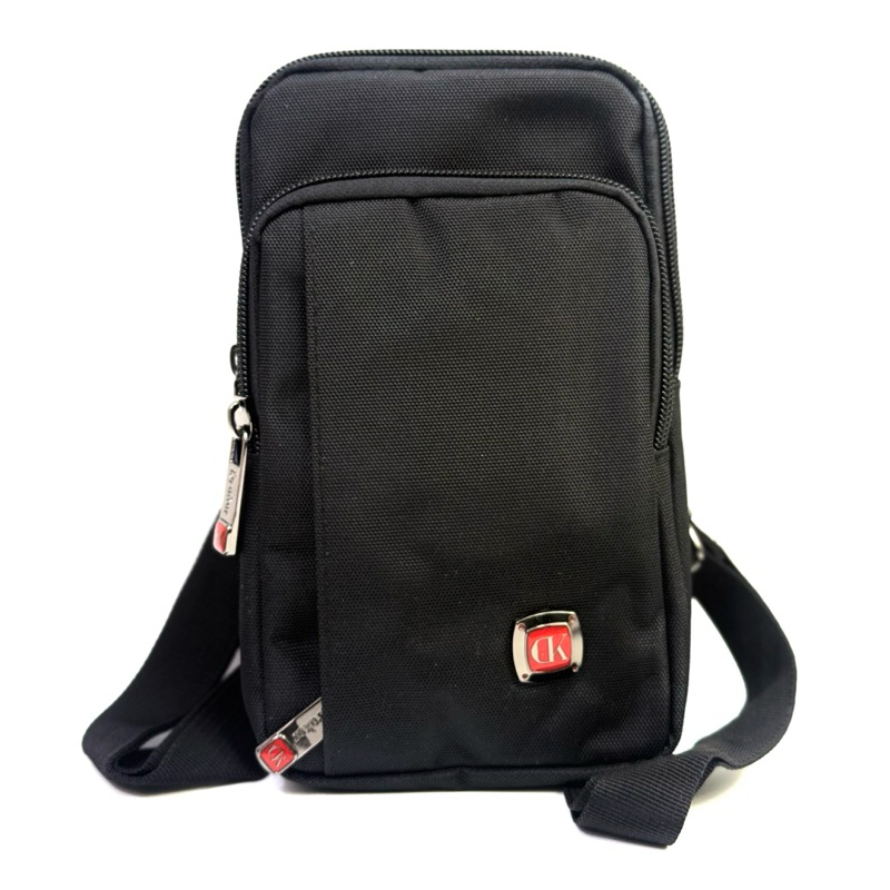 Chinatown Leather  กระเป๋าผ้า ร้อยเข็มขัด สะพาย สีดำ Dakar