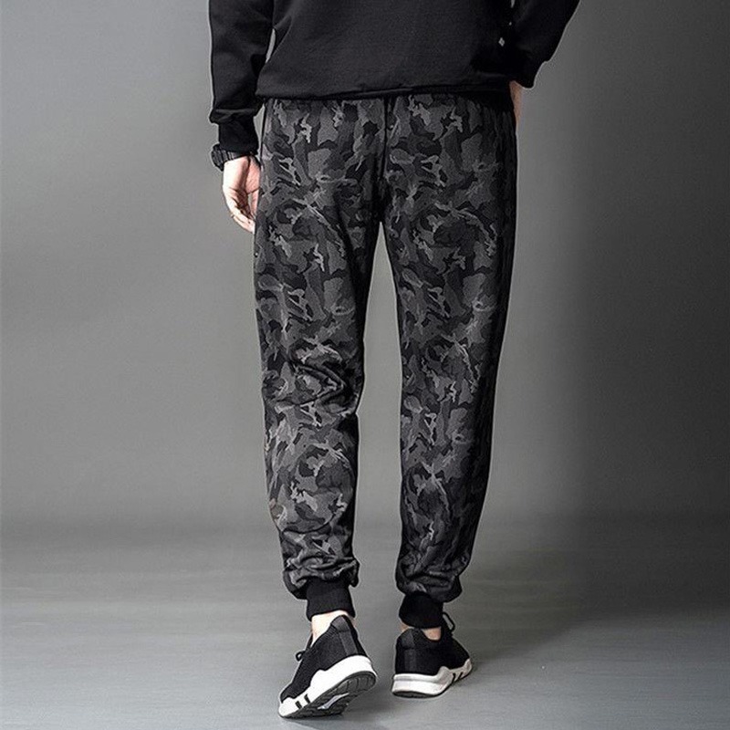 กางเกงโอเวอร์ไซซ์ 6XL กางเกงวอร์มลายพราง หลวม แห้งเร็ว สไตล์อาร์ตๆ ใส่แล้วเท่มาก เนื้อผ้าดี ใส่สบาย - รูปที่ 4