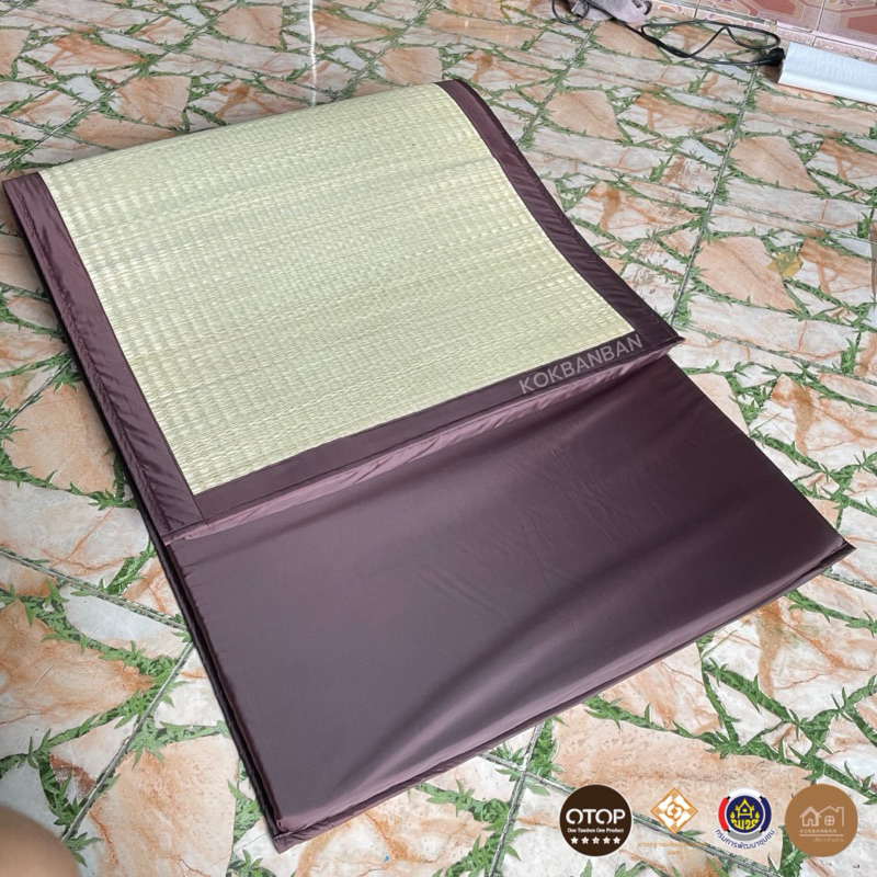 เสื่อกกบุฟองน้ำ 80x195cm. หนา 1 นิ้ว กกทอมือผ่าเส้นละเอียด ธรรมชาติ100% มีถุงผ้าปิคนิคได้