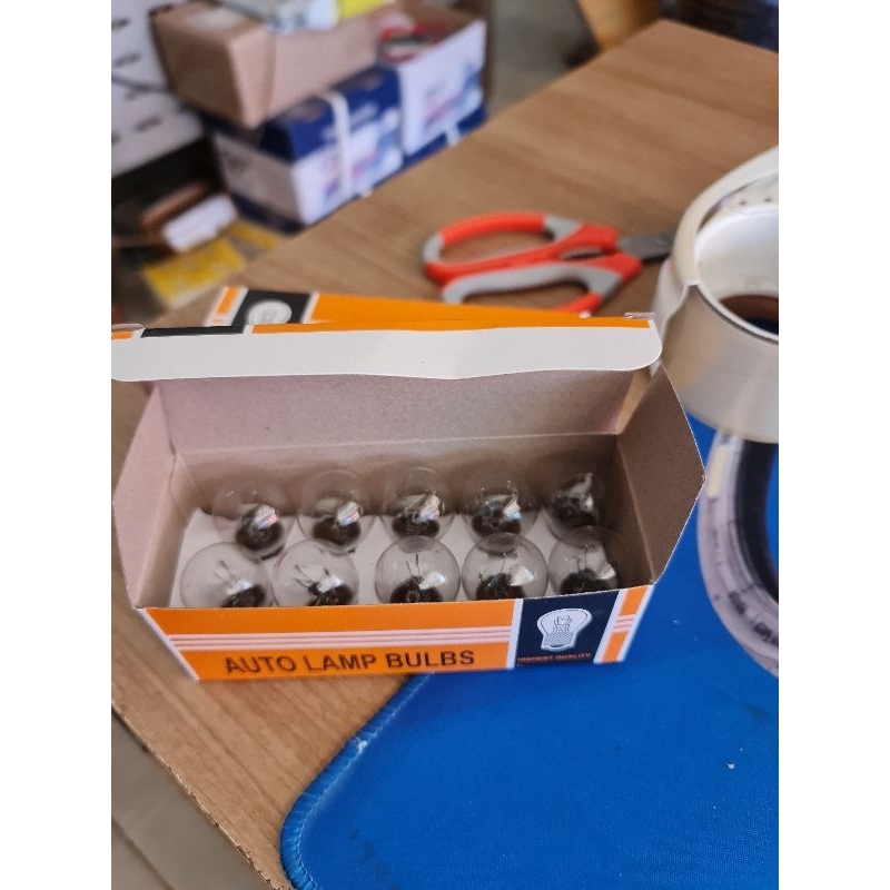 หลอดไฟท้าย 12V21/5W 10หลอด สำหรับรถมอเตอร์ไซค์ AUTO LAMP