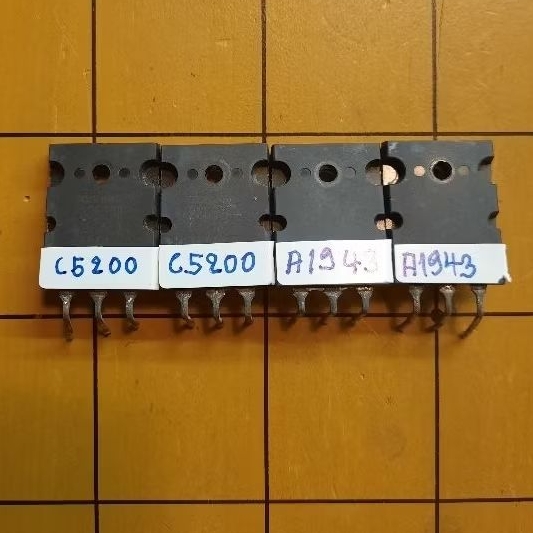 ทรานซิสเตอร์2sc5200×22sa1943×2ถอด4ตัว70บาท