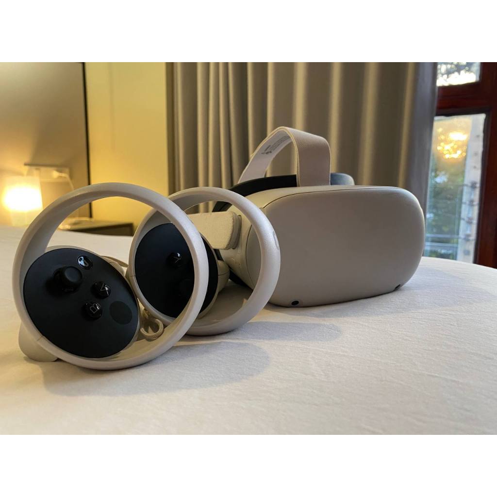 Meta Quest 2 128 GB มือสอง สภาพใหม่มาก ไม่มีร่องรอยตำหนิ