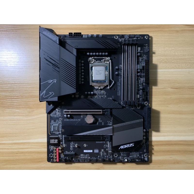 GIGABYTE Z590 AORUS ELITE