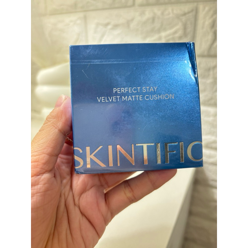 ส่งต่อของใหม่กล่องบุปสีเบอร์02N Natural lvory SKINTIFIC Perfect Stay Velvet Matte Cushion สีฟ้า คุชช