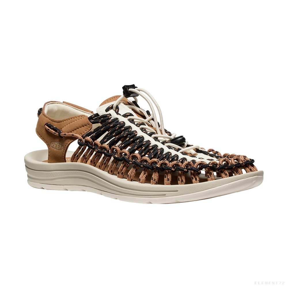 Keen รองเท้าผู้ชาย รุ่น Men's UNEEK (BLACK CHIPMUNK )