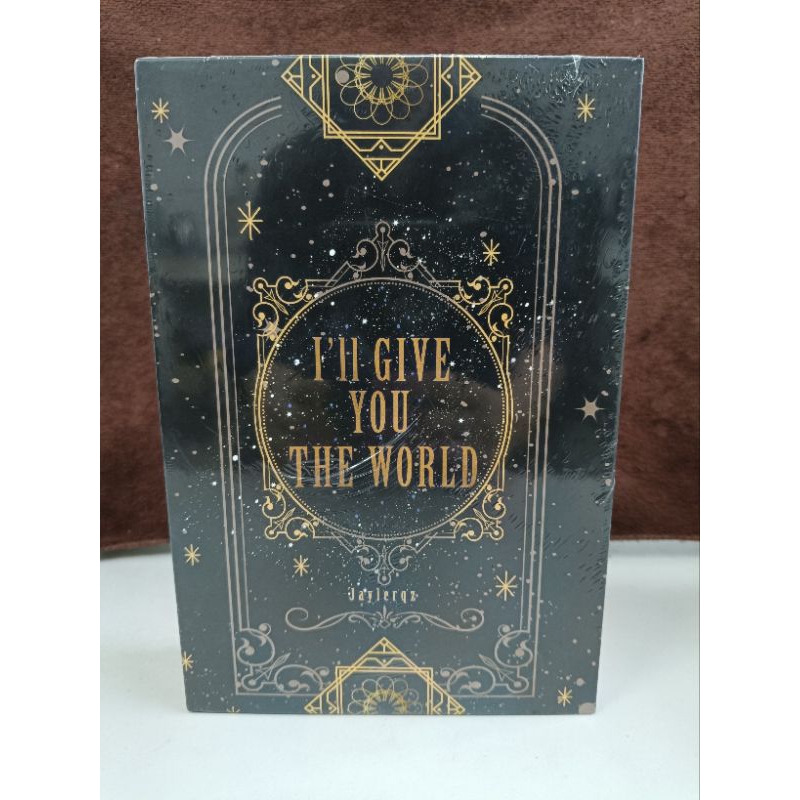 Box เมกาโลมา I'll Give you the world เล่ม1-2 มือหนึ่งในซีล สภาพดี  /นิยายวาย #เมกาโลมา