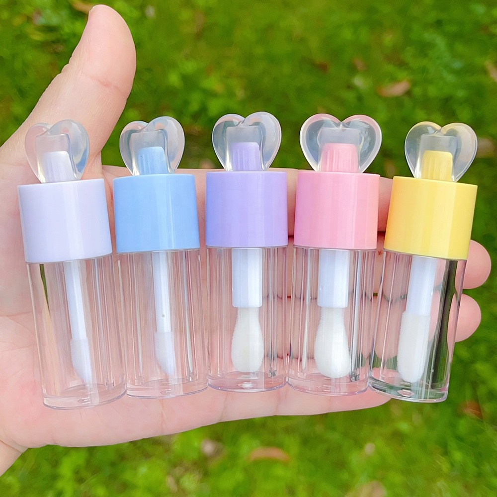 พร้อมส่ง หลอดลิปกลอสหัวใจใส แปรงใหญ่ 4 ml
