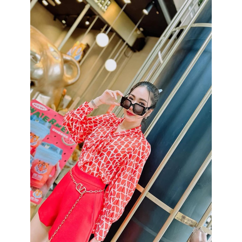 สินค้างานป้าย Vallay girl